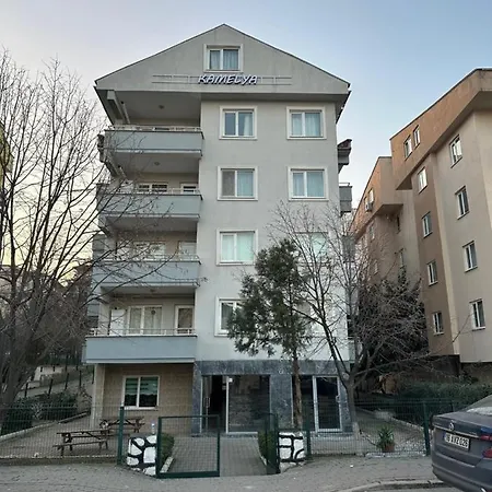 Διαμέρισμα Kamelya *